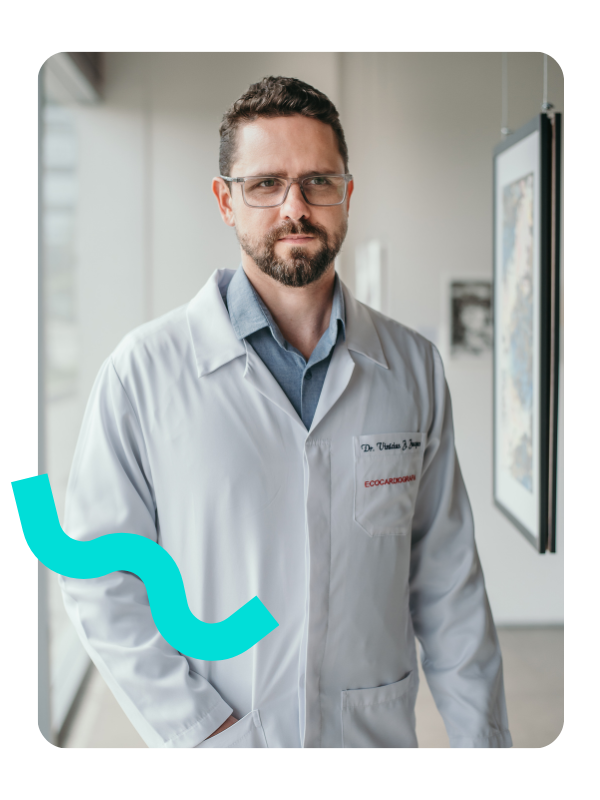 Doutor-Vinicius-Médico-Cardiologista-Duplomed